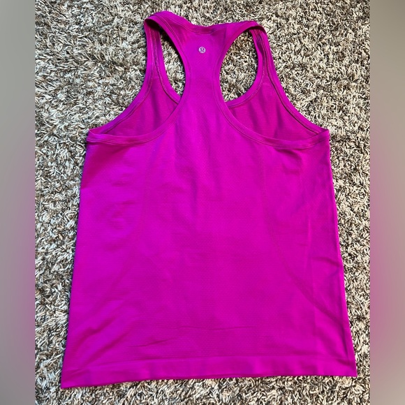 Lululemon Swiftly Tech Tank - Picture 4 of 5
